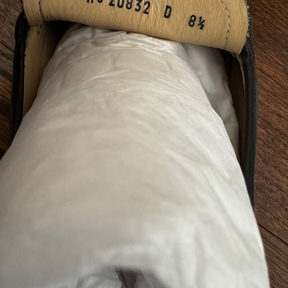 SALVATORE FERRAGAMO Black Leather Loafers Size 8.5 - Picture 6 of 6